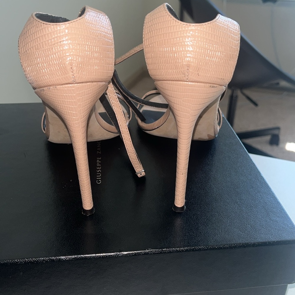 š¤GUISEPPE ZANOTTI worn but priced greatly tetra size 39 - Picture 4 of 6